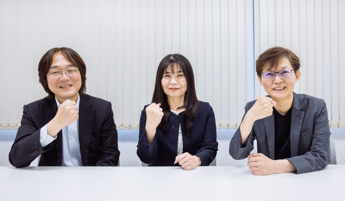 インタビュー中の様子