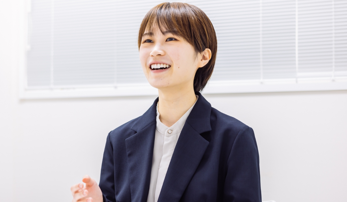 インタビュー中の様子