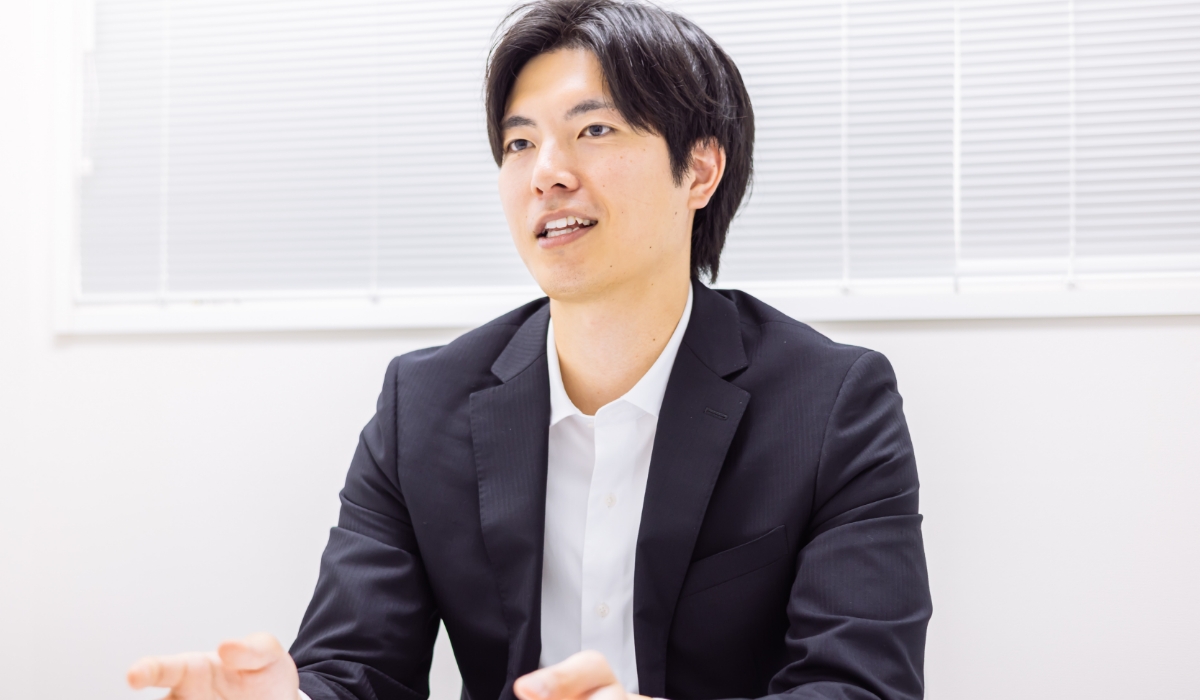 インタビュー中の様子