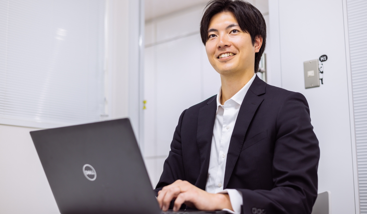 インタビュー中の様子